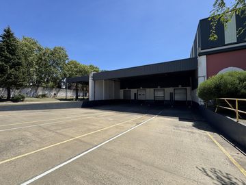 Alquiler - Depósito - 5300 m2 - Bernal