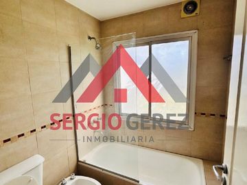 Casa en Santa Ana Barrio Cerrado