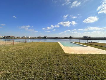 CASA EN VENTA, PUERTOS DEL LAGO, BARRIO COSTAS, LOTE AL 100, 7 AMBIENTES