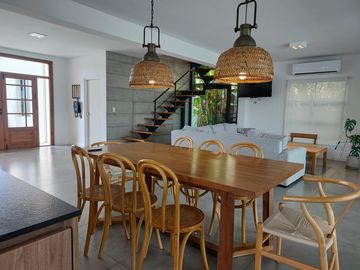 Espectacular Casa en Venta al Río en Barrio Náutico Canal - Villanueva