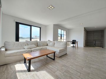 Espectacular Casa en Venta al Río en Barrio Náutico Canal - Villanueva