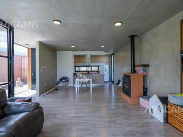 Casa en VENTA en Lares de Canning
