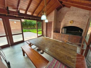 Casa Chalet c/ Enorme Jardín - 7 Personas - Carilo