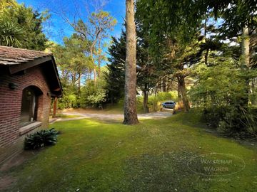 Casa Chalet c/ Enorme Jardín - 7 Personas - Carilo