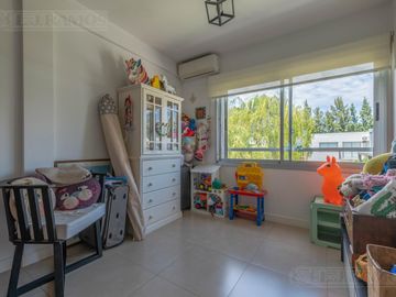 Departamento tipo duplex de 4 amb  en venta en El Sendero - Nordelta