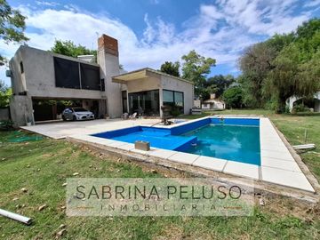 Venta Casa Francisco Alvarez