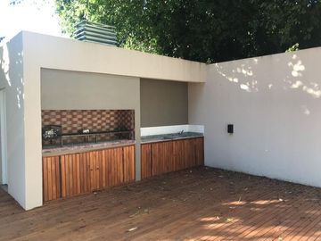 V. Ballester departamento a estrenar 2 dormitorios suite balcon c/parrilla edificio c/pileta, venta