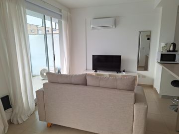 Venta - Departamento - 1 ambiente frente  con balcon  - Vicente Lopez