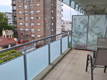 Venta - Departamento - 1 ambiente frente  con balcon  - Vicente Lopez