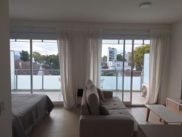 Venta - Departamento - 1 ambiente frente  con balcon  - Vicente Lopez