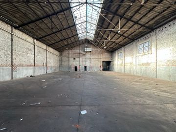 Alquiler Depósito en Sarandi