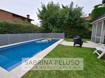 Casa en Canning (E. Echeverria)
