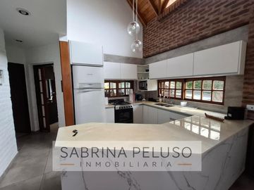 Casa en Canning (E. Echeverria)
