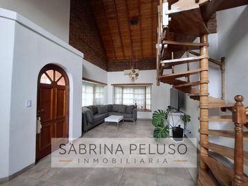 Casa en Canning (E. Echeverria)