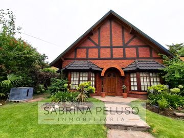 Casa en Canning (E. Echeverria)