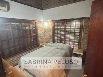 Casa en Canning (E. Echeverria)