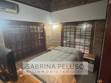 Casa en Canning (E. Echeverria)