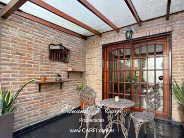 PH en  venta Castelar Norte