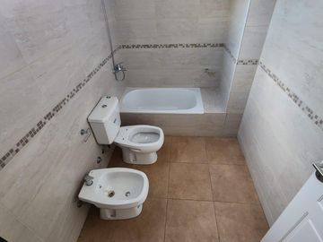Departamento  2 Y 3 Ambientes en Venta.  Caballito Norte -  Cochera optativa