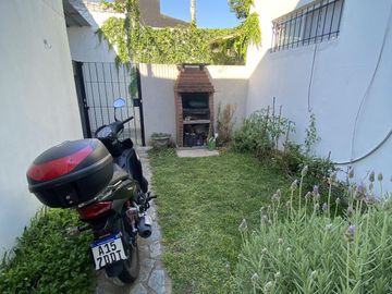 PH en  La  Calabria - San Isidro