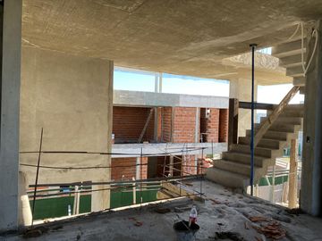 Casa a estrenar Los Barrio Puentes Nordelta