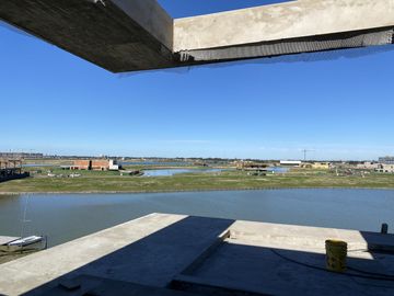 Casa a estrenar Los Barrio Puentes Nordelta