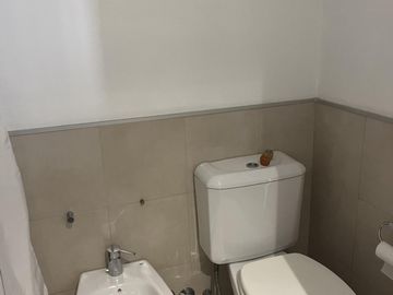 Casa tipo duplex de 4 amb  en venta en El Sendero - Nordelta