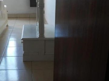 Casa en venta - 4 Dormitorios 3 Baños - Cochera - 300Mts2 - Cañuelas