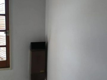 Casa en venta - 4 Dormitorios 3 Baños - Cochera - 300Mts2 - Cañuelas