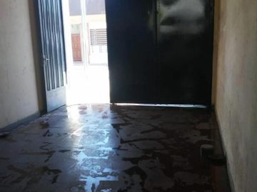 Casa en venta - 4 Dormitorios 3 Baños - Cochera - 300Mts2 - Cañuelas