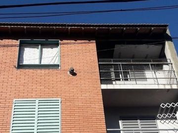 Departamento en venta - 2 Dormitorios 1 Baño - 49Mts2 - Villa Centenario, Lomas de Zamora