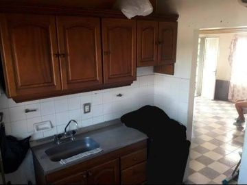 Departamento en venta - 2 Dormitorios 1 Baño - 49Mts2 - Villa Centenario, Lomas de Zamora