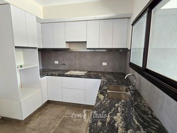 Casa en Granja de Funes 3 dormitorios dos baños a estrenar. APTO CREDITO