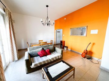 APTO BANCOR! A mtrs. Nva. Cba. - Casa Planta Alta TERRAZA CON ASADOR! 2D mas escritorio 2B.