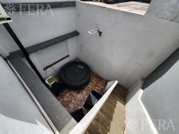 Venta de PH 2 ambientes en Villa Dominico