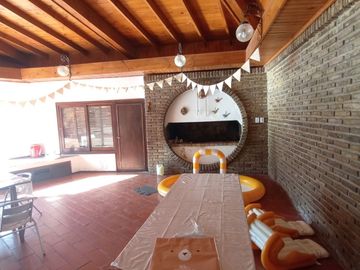 Casa - Funes