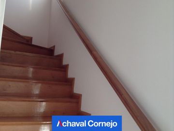Benavidez | San Isidro Labrador - Casa en venta con 4 dormitorios y altillo