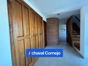 Benavidez | San Isidro Labrador - Casa en venta con 4 dormitorios y altillo