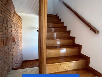 Benavidez | San Isidro Labrador - Casa en venta con 4 dormitorios y altillo