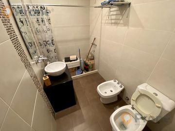 CASA 3 DORMITORIOS CON PILETA EN FISHERTON