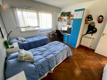 CASA 3 DORMITORIOS CON PILETA EN FISHERTON