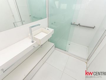 VENTA * RECOLETA / ALTO PALERMO * DUPLEX 6 AMB 2 COCHERAS 3 SUITES * RECICLADO !!!