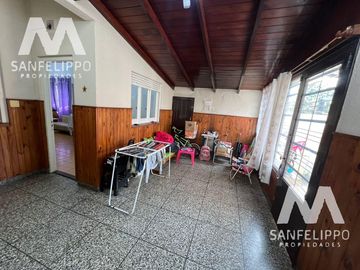 Casa en venta -  Wilde - Avellaneda