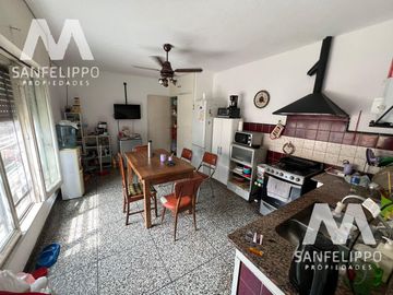 Casa en venta -  Wilde - Avellaneda