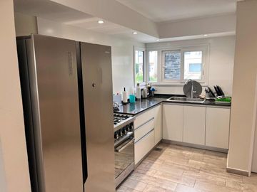 Casa en venta - 3 Dormitorios 3 Baños - 873Mts2 - San Vicente