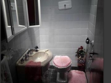 Casa tipo chalet de 3 dormit. en barrio norte