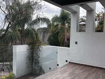 CASA EN VENTA EN VISTA REAL