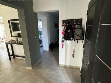 Impecable casa a la venta en Barrio Los Eucaliptus
