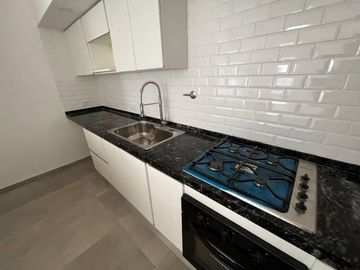 CASA EN VENTA A ESTRENAR EN EL PRINCIPADO - CANNING