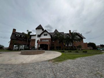 CASA EN VENTA A ESTRENAR EN EL PRINCIPADO - CANNING